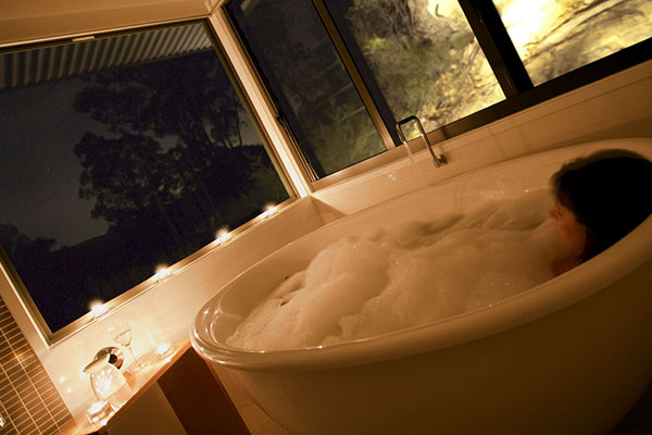 somewhere-unique-romantic-accommodation.jpg